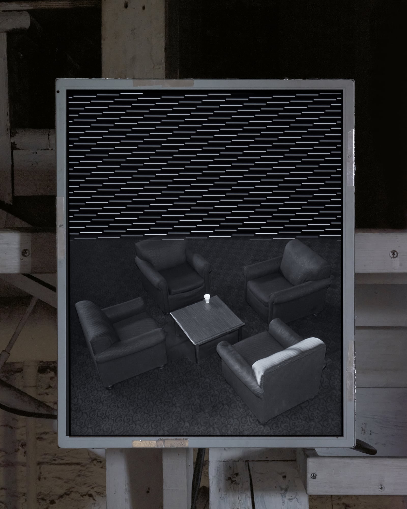 article image; primary-color: #2D2D2D;