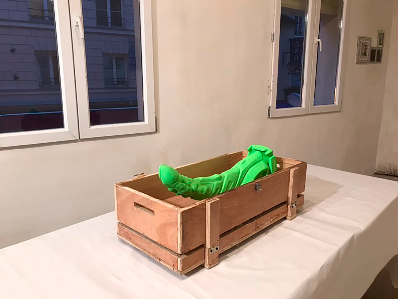 article image; primary-color: #AA988A;