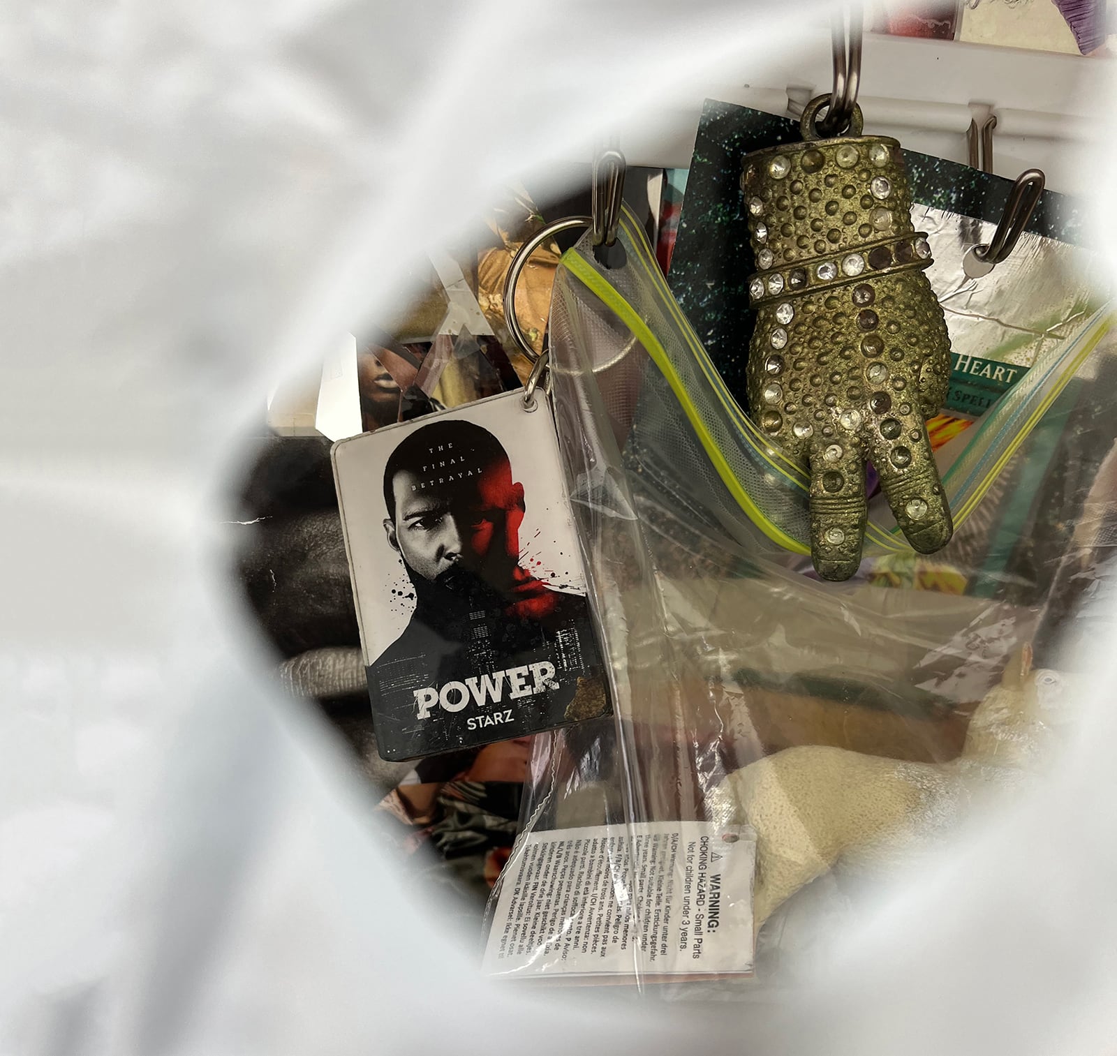 article image; primary-color: #A29C90;