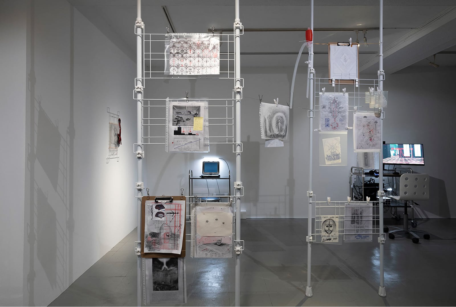 article image; primary-color: #757575;