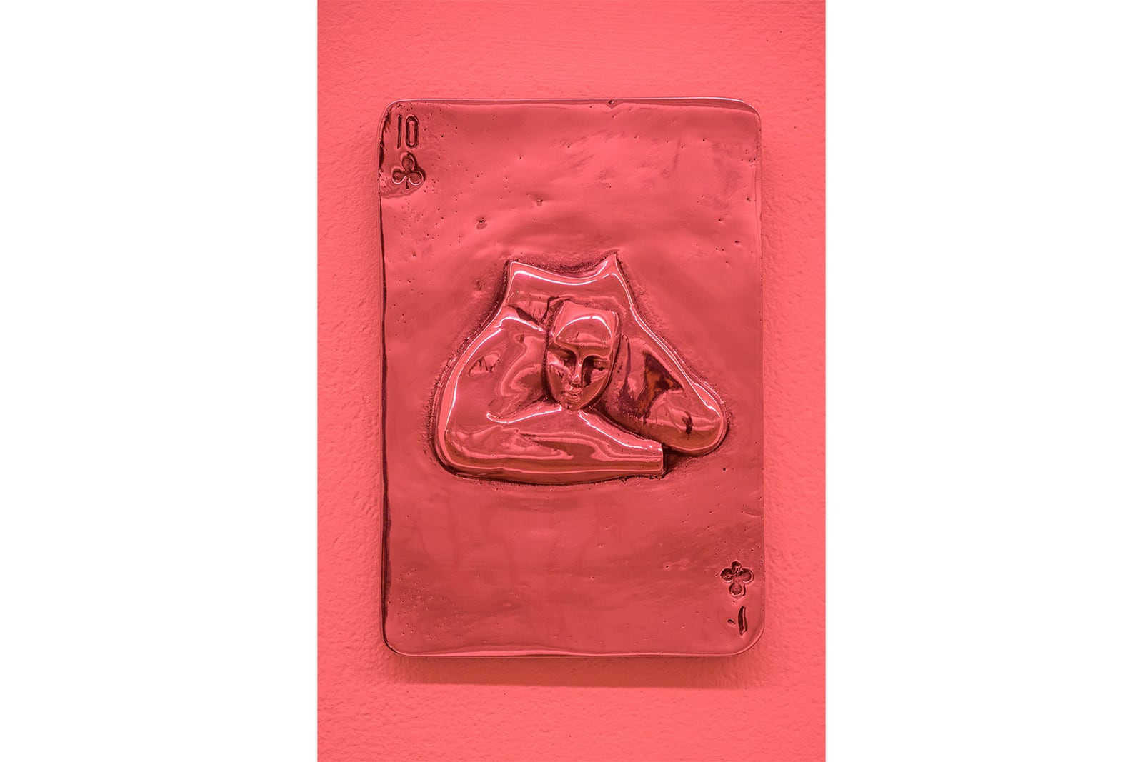 article image; primary-color: #F2B6B6;