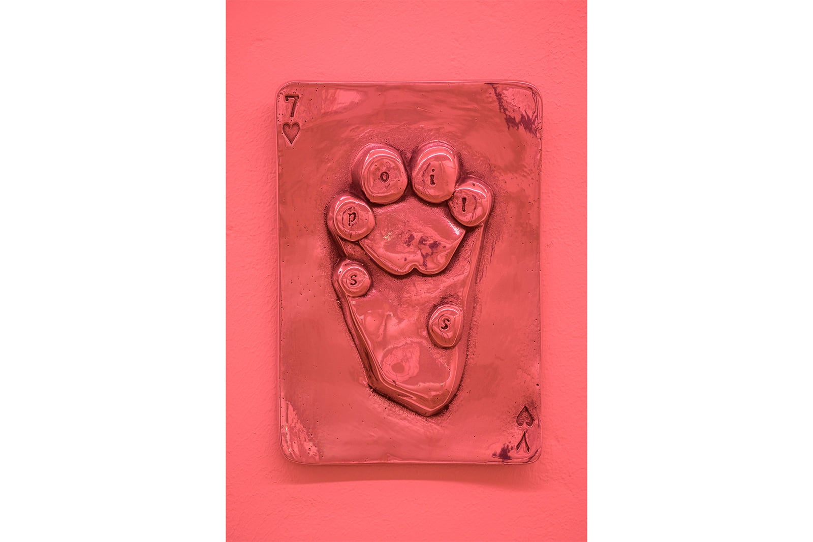 article image; primary-color: #F3B7B7;