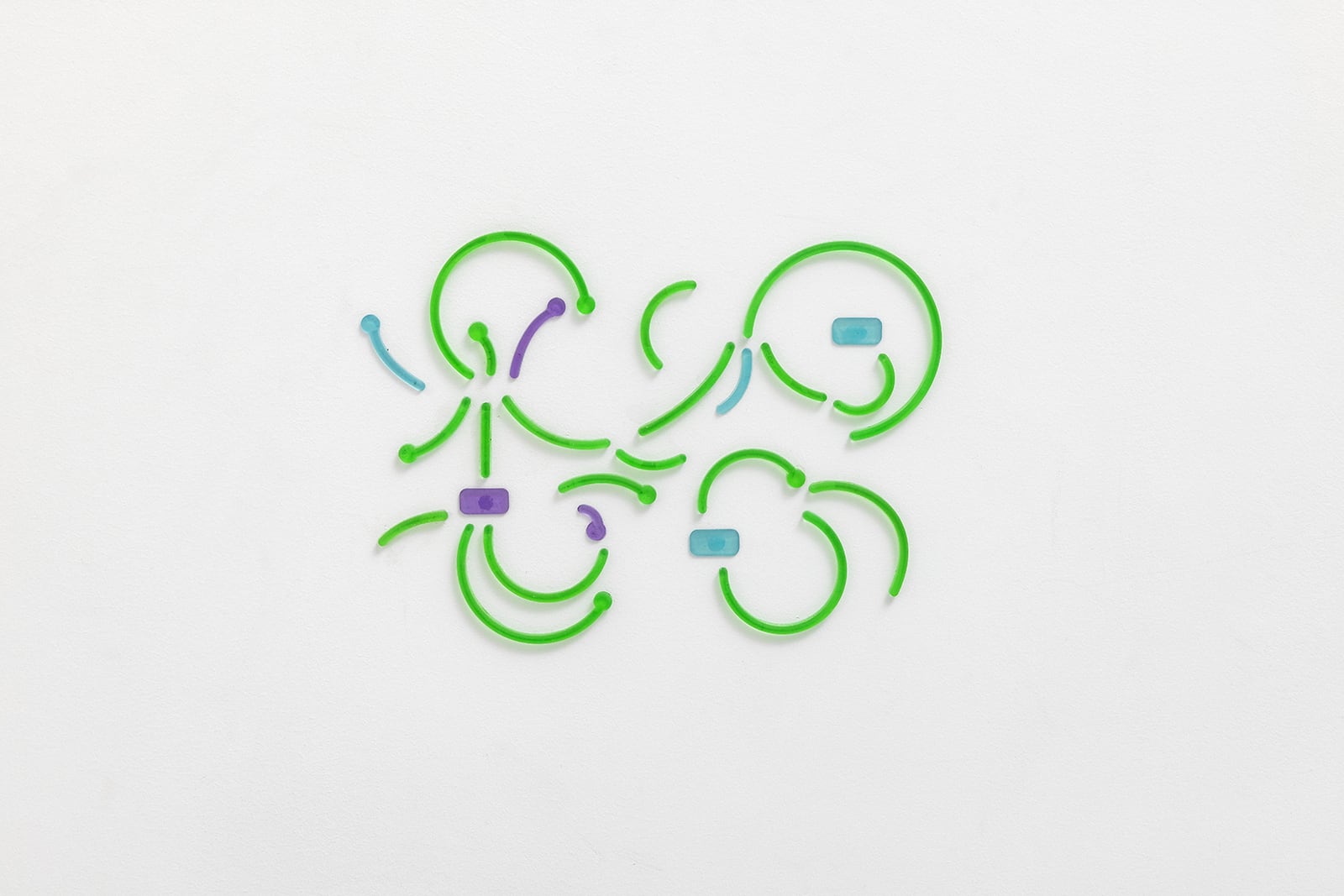 article image; primary-color: #E7ECE6;