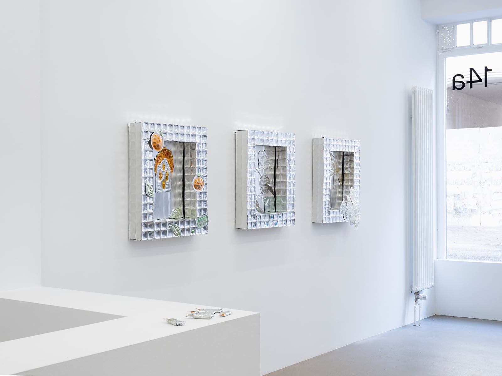 article image; primary-color: #D1D4DB;