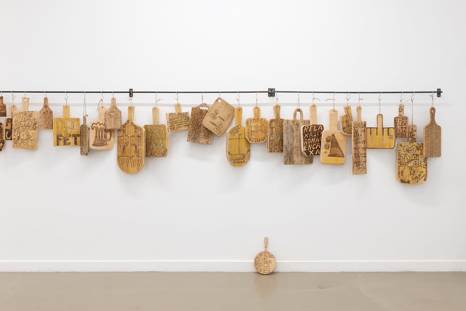 article image; primary-color: #DBD2CB;