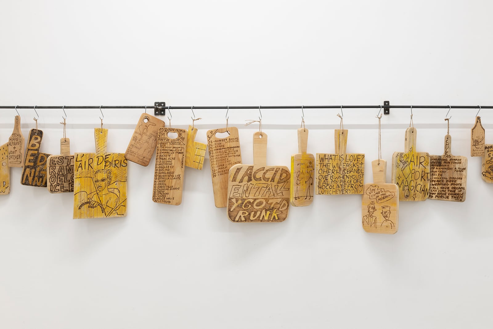 article image; primary-color: #DBD3C8;