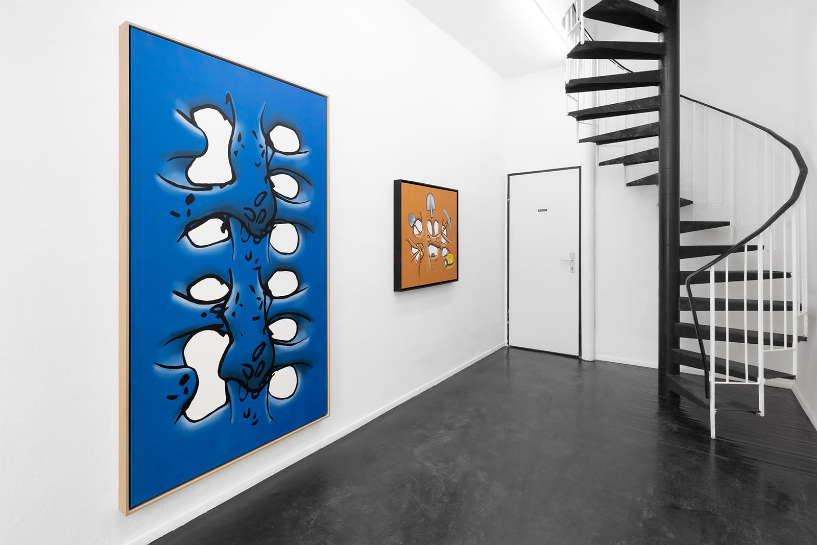 article image; primary-color: #99A2A9;