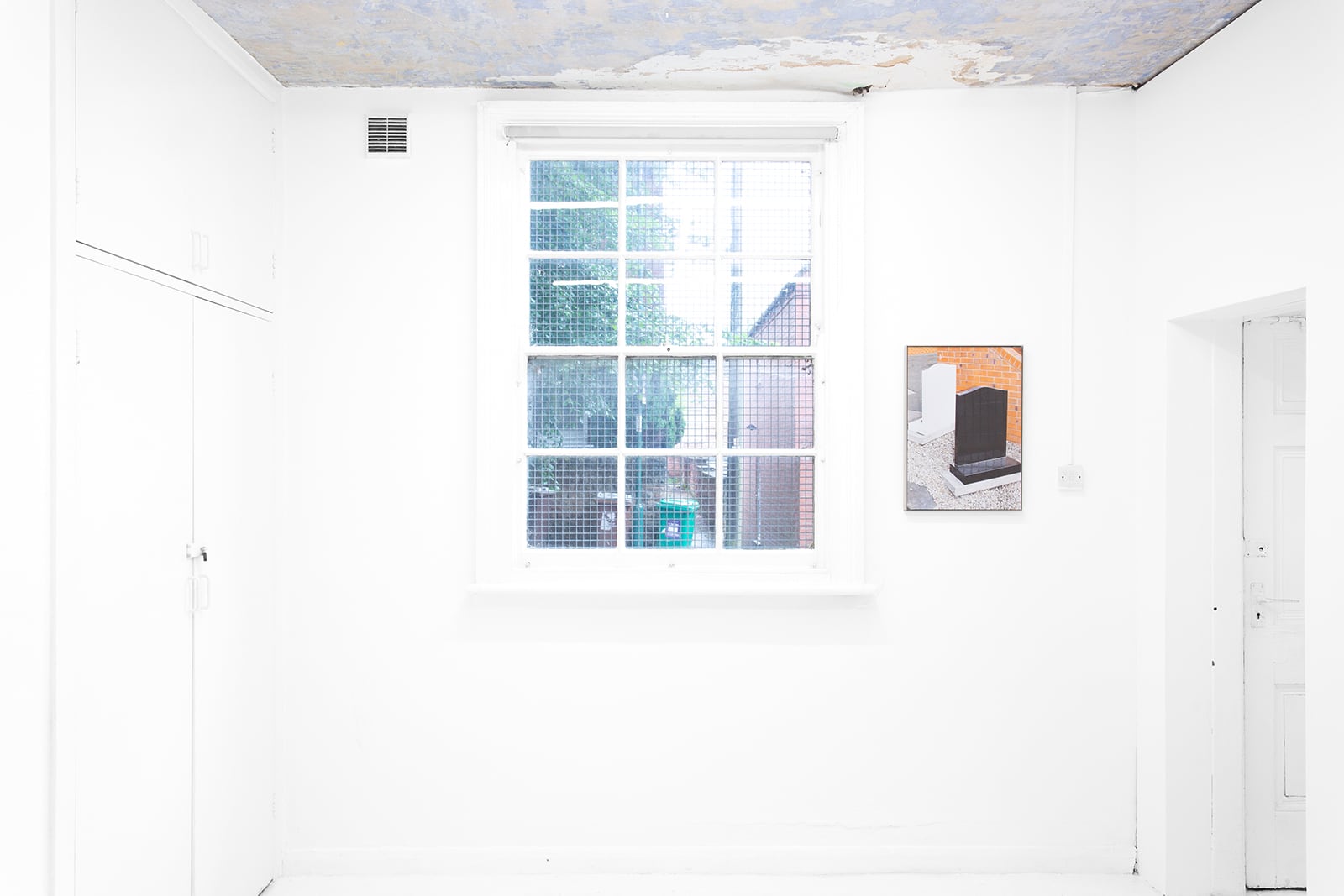 article image; primary-color: #EBEFF2;