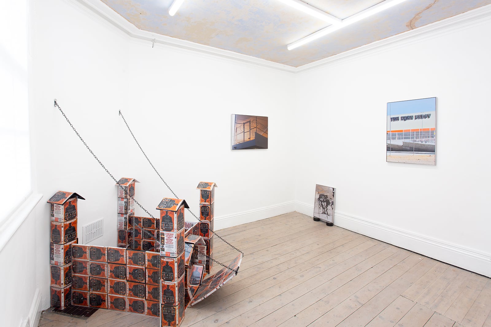 article image; primary-color: #D7CFCD;