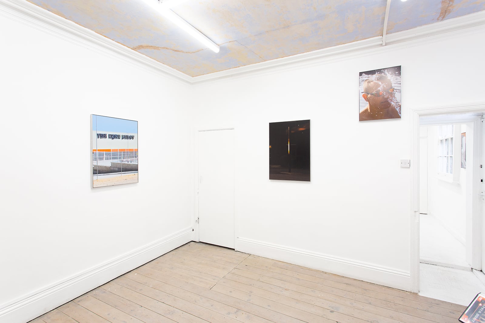 article image; primary-color: #E5E1DE;