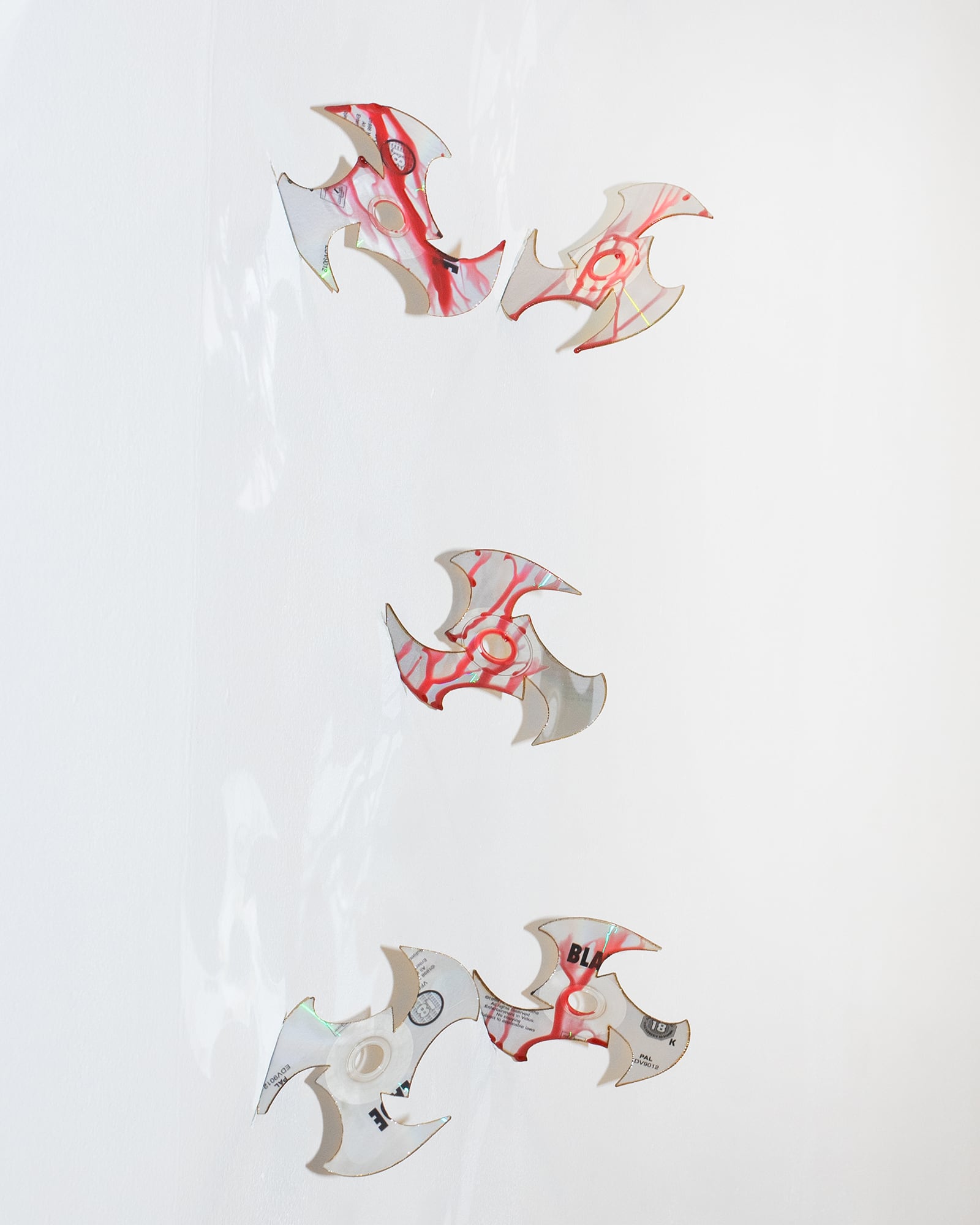 article image; primary-color: #E5E5E5;