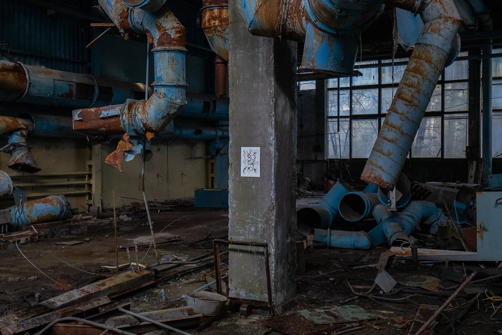 article image; primary-color: #292D30;