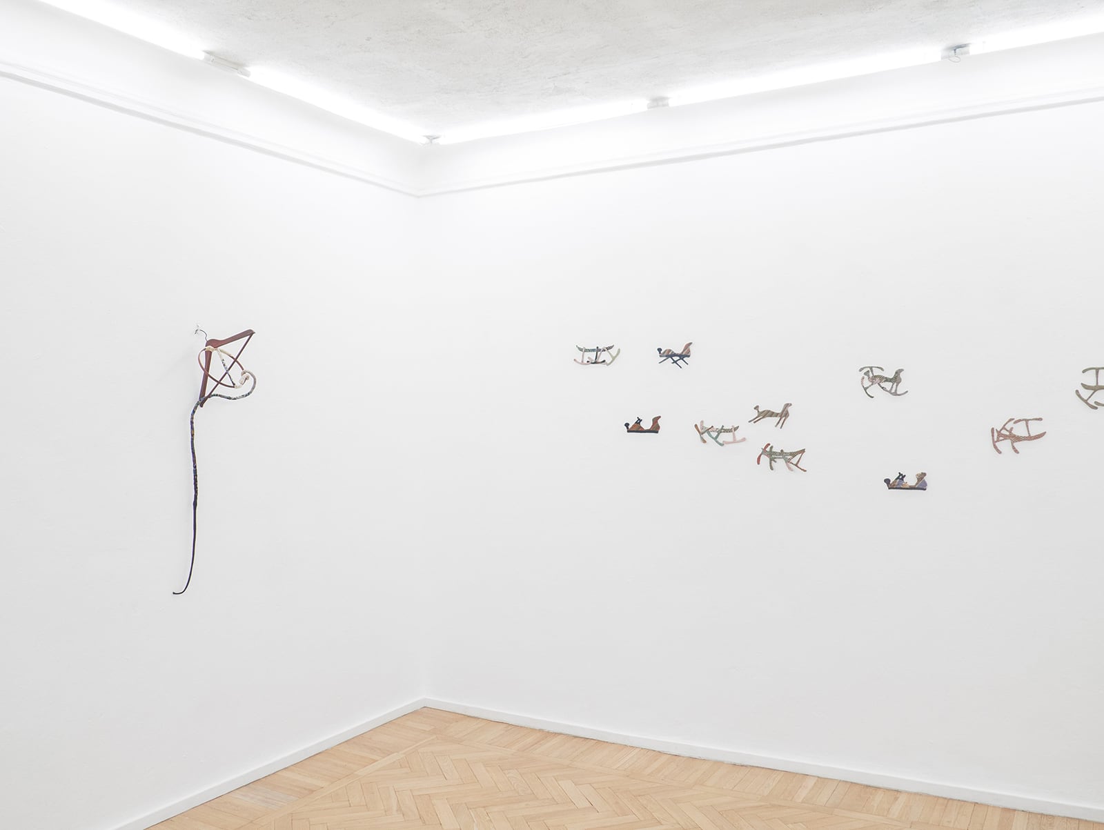 article image; primary-color: #E8E4E1;