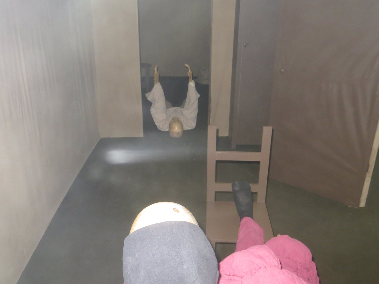 article image; primary-color: #857C75;