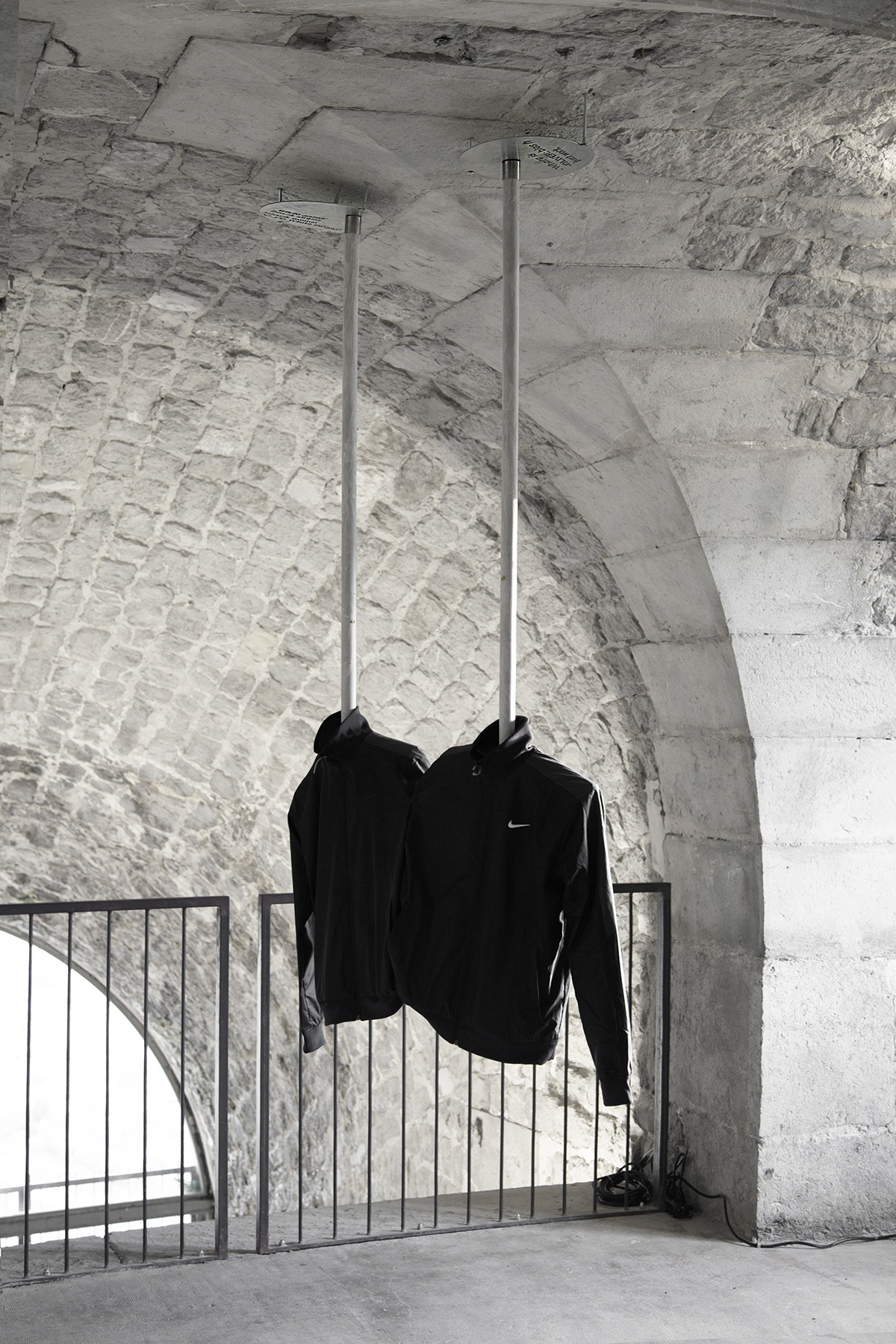 article image; primary-color: #94938F;