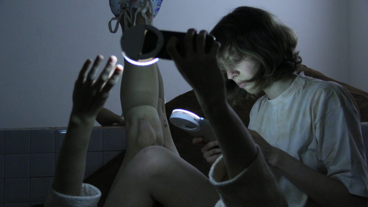 article image; primary-color: #353C42;