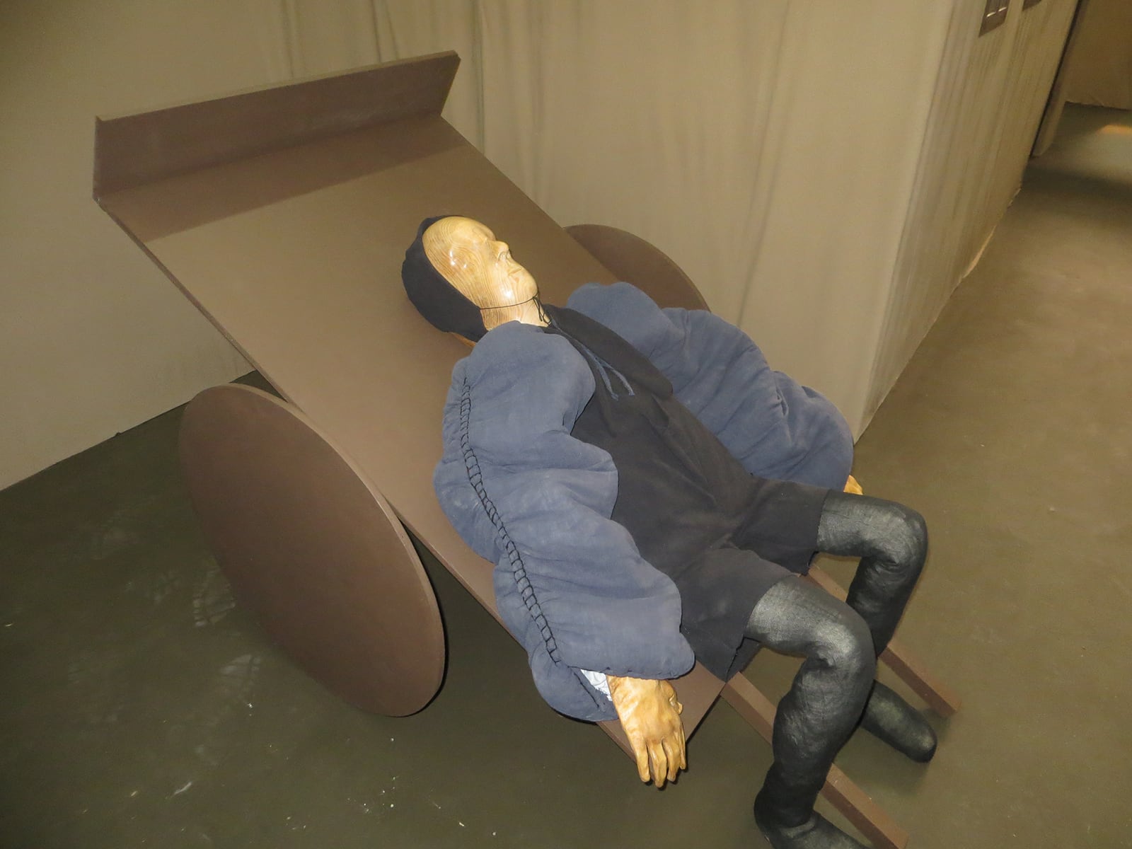 article image; primary-color: #71624B;