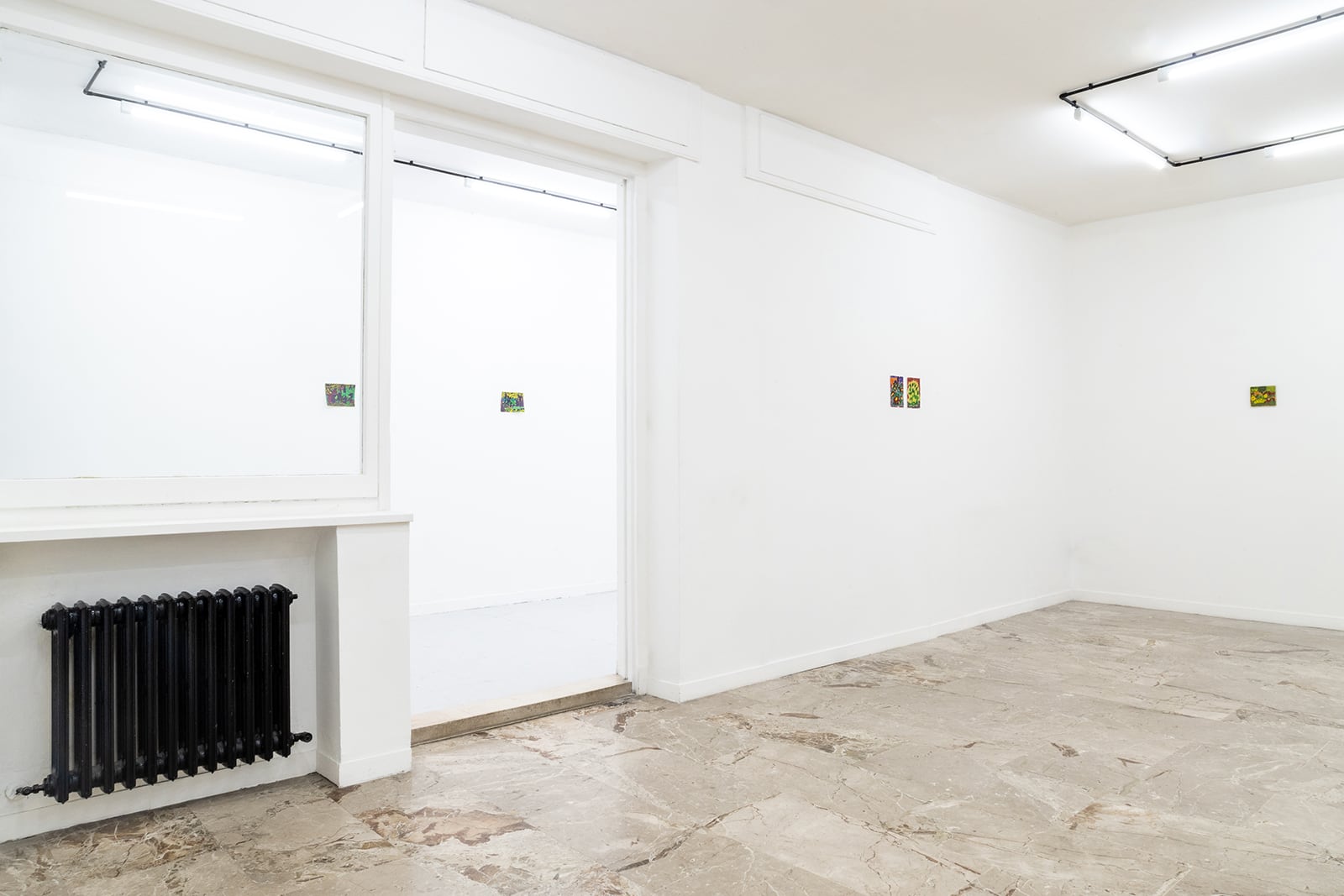 article image; primary-color: #D7D3D0;