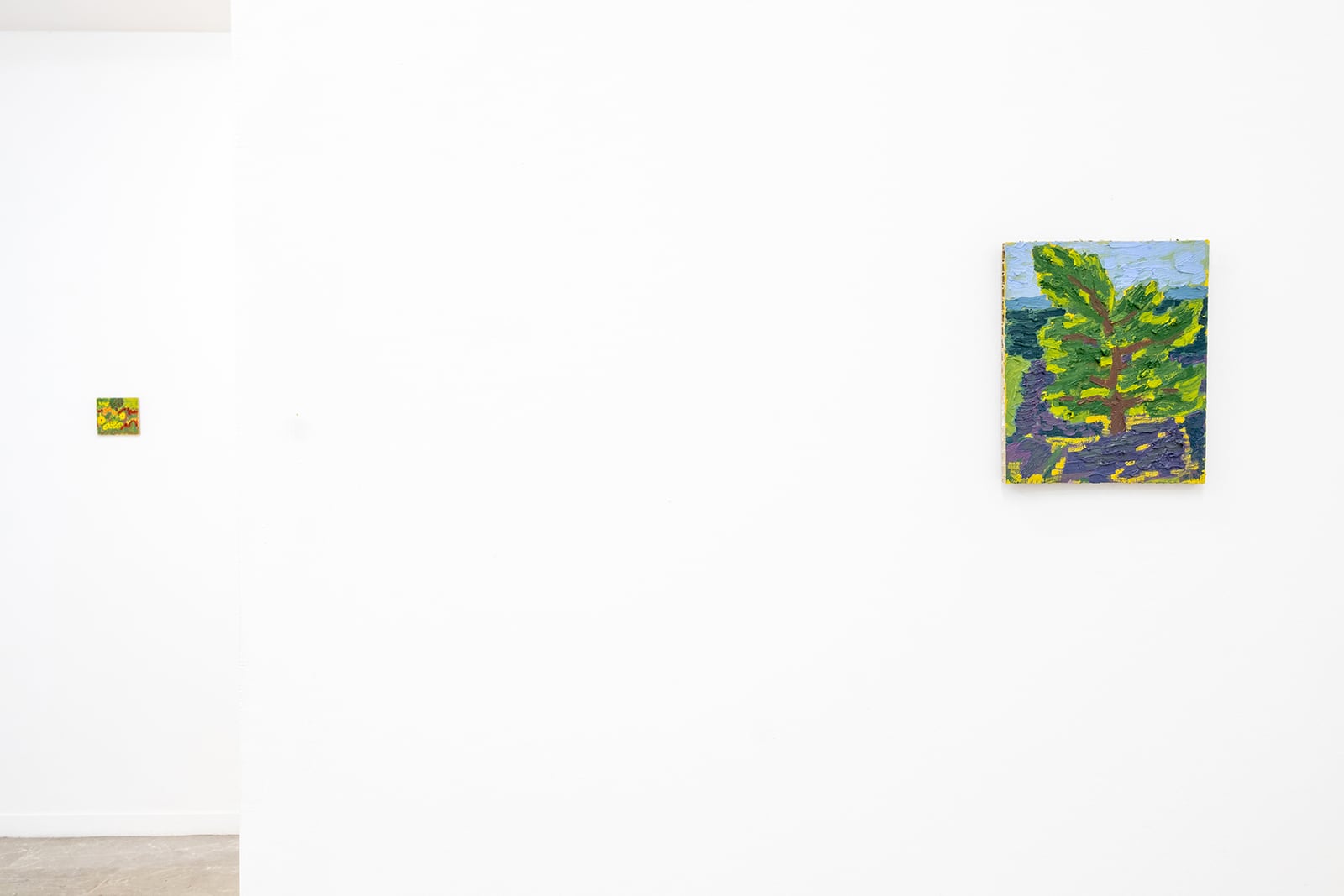 article image; primary-color: #F3F4EF;