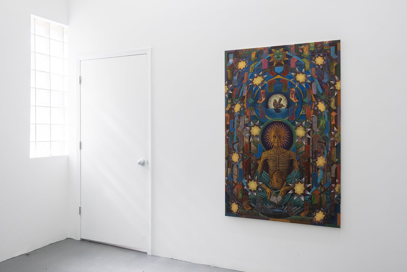 article image; primary-color: #BEBEBE;