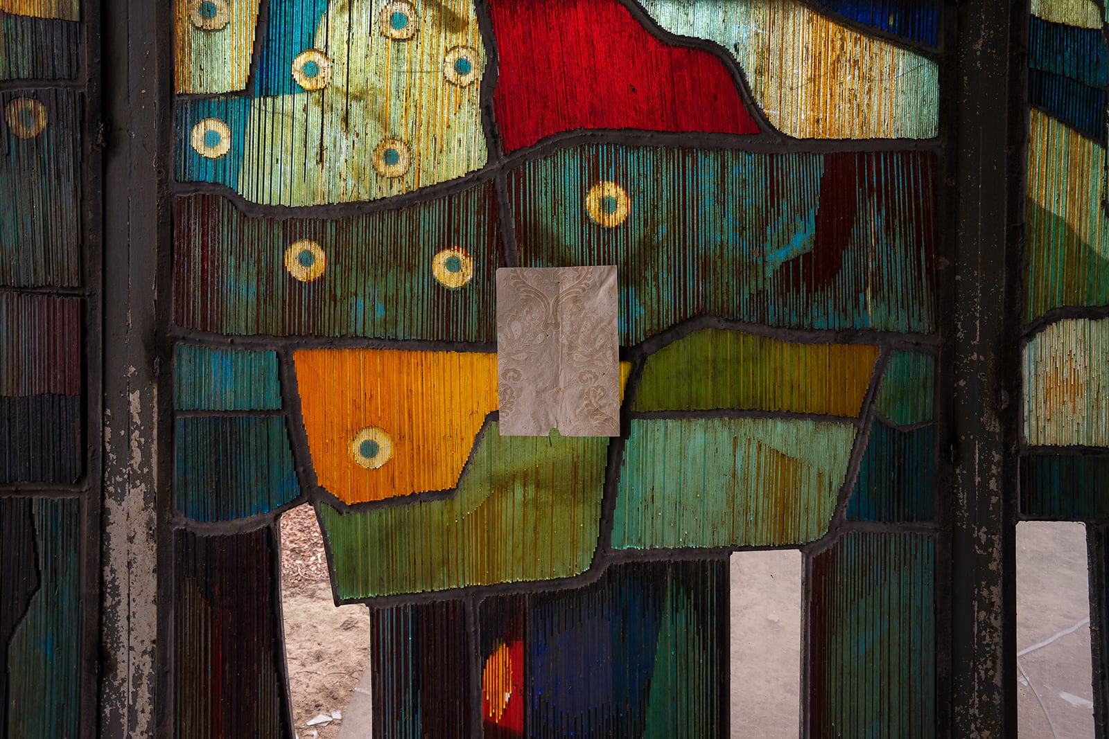 article image; primary-color: #48412F;