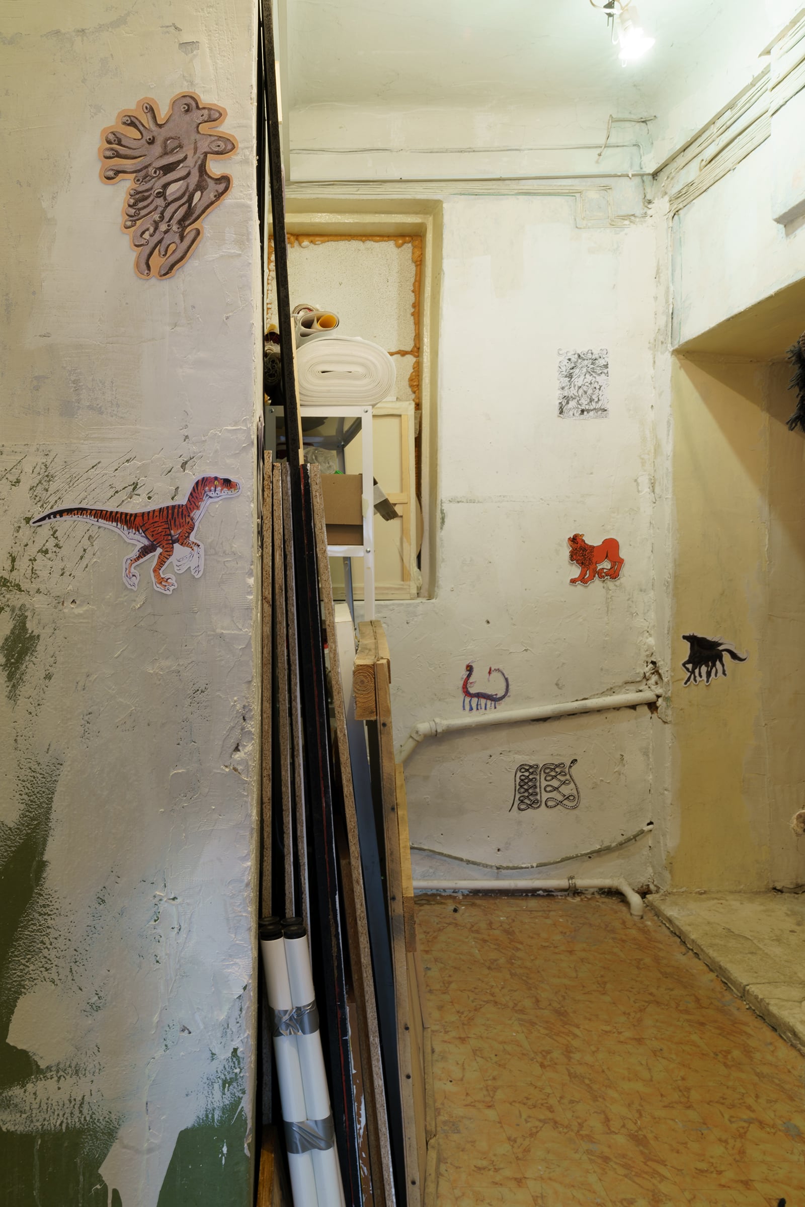 article image; primary-color: #988A6F;