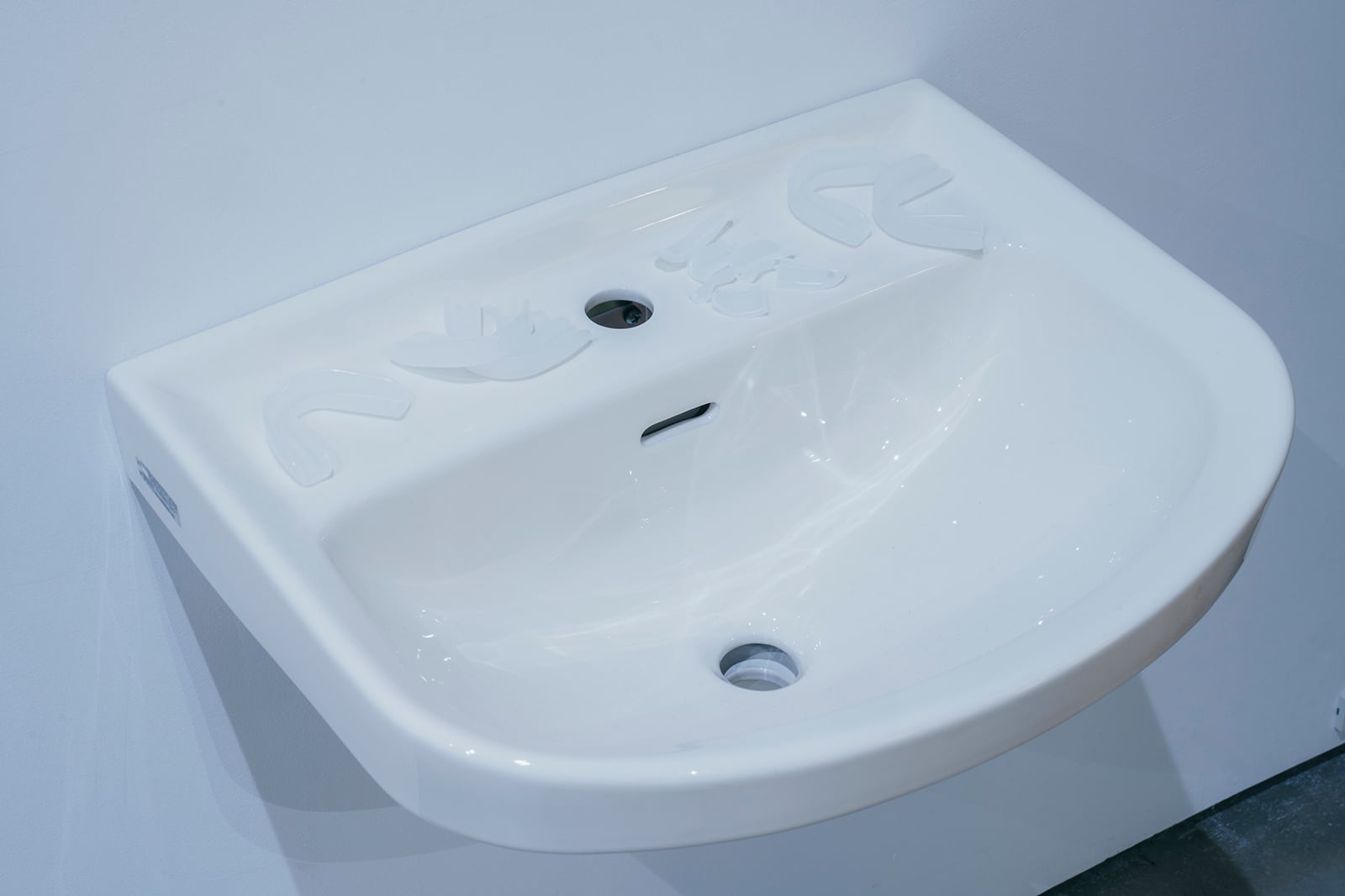 article image; primary-color: #A2B2C1;