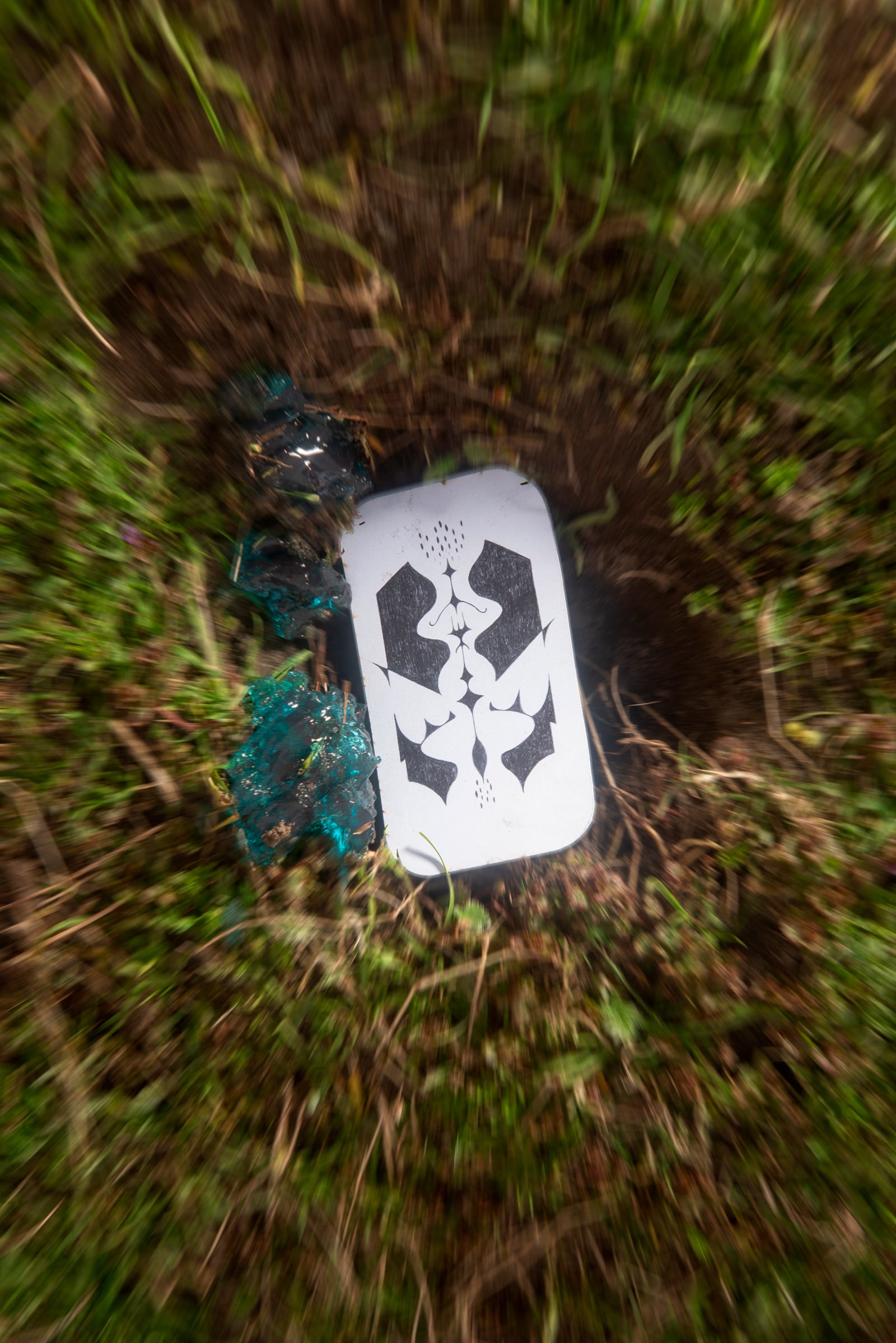 article image; primary-color: #49401F;