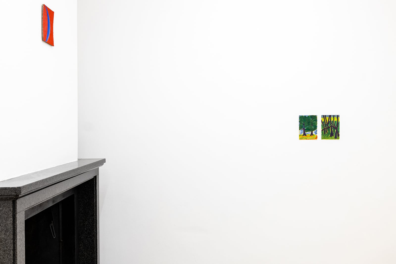 article image; primary-color: #E6E2DF;