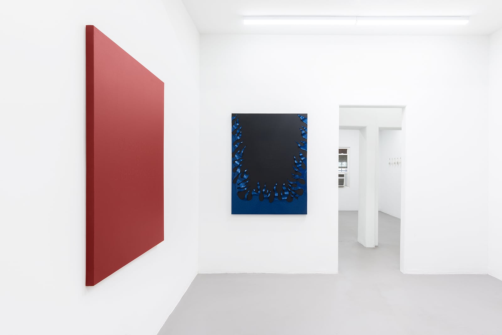 article image; primary-color: #DAD1D4;