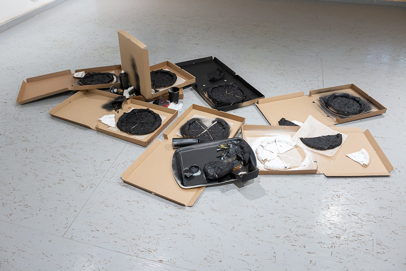 article image; primary-color: #A7A3A0;