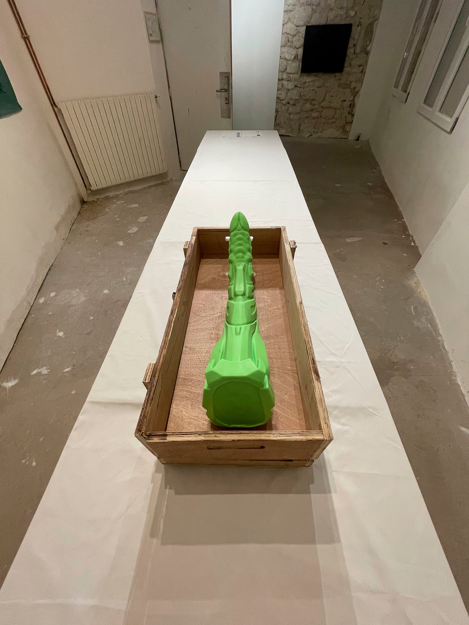 article image; primary-color: #988976;