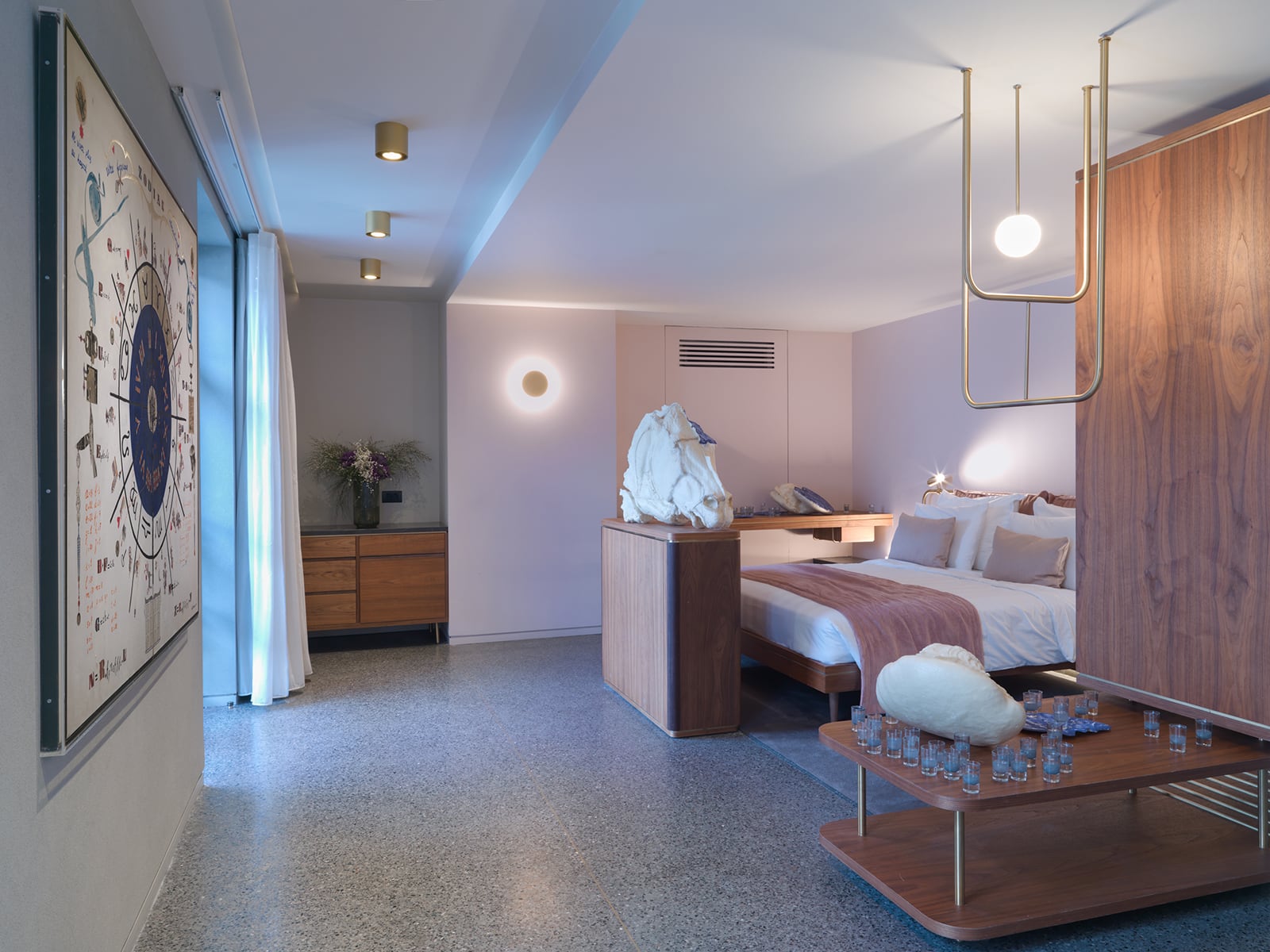 article image; primary-color: #88828C;