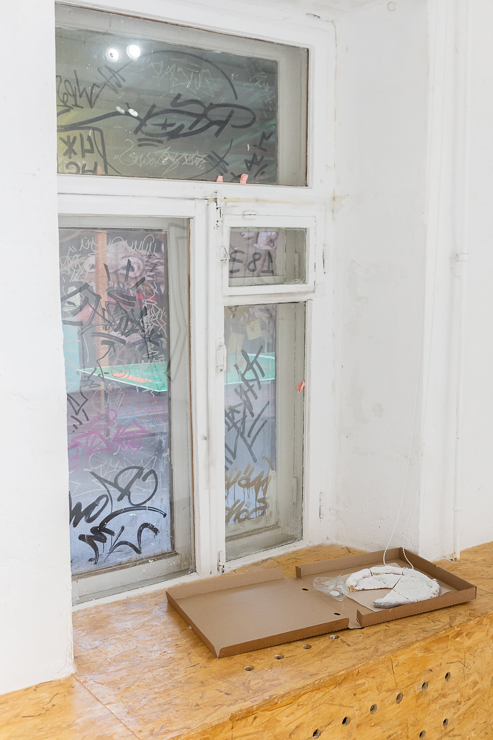 article image; primary-color: #C1B9AE;