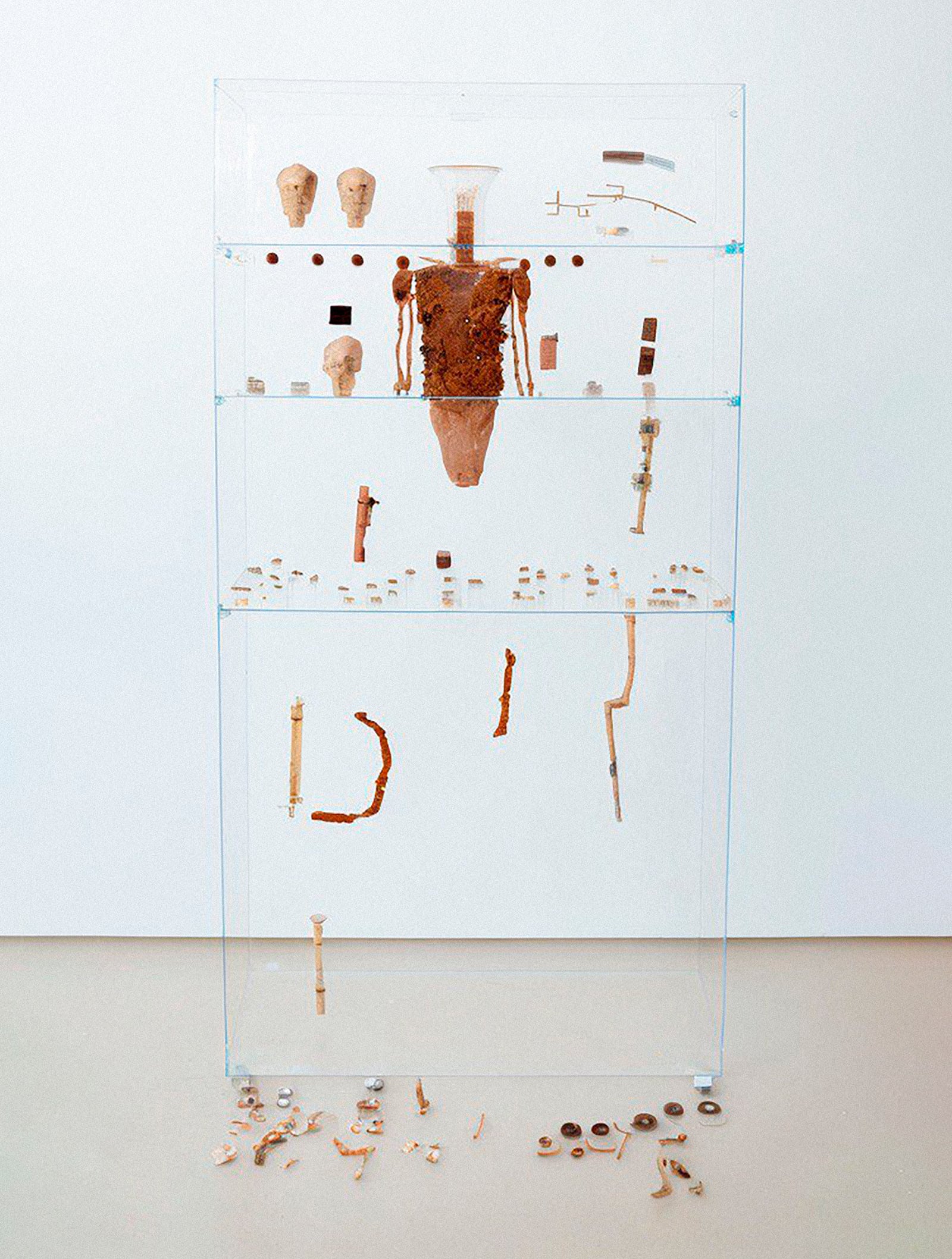 article image; primary-color: #DADEDD;