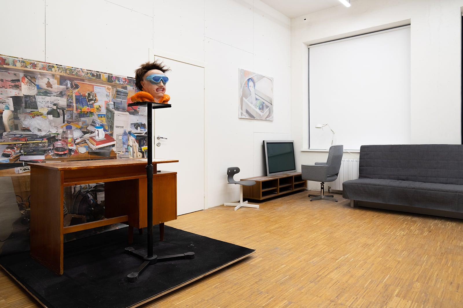 article image; primary-color: #A79788;