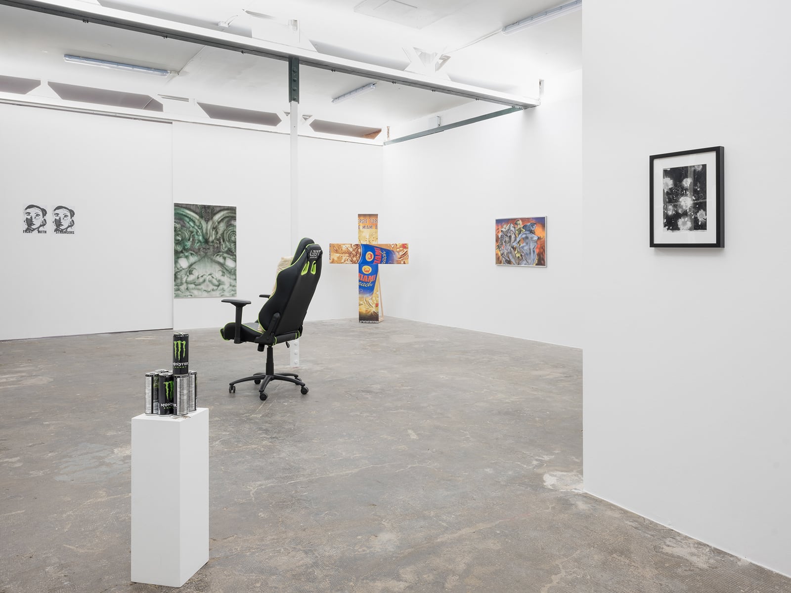 article image; primary-color: #C2BEBB;