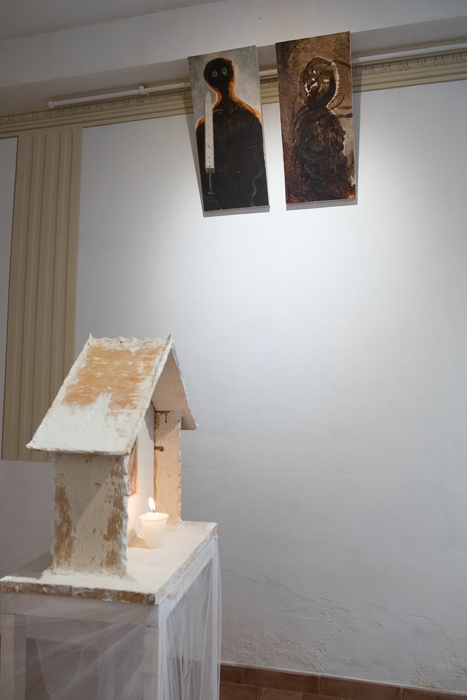 article image; primary-color: #9A938D;