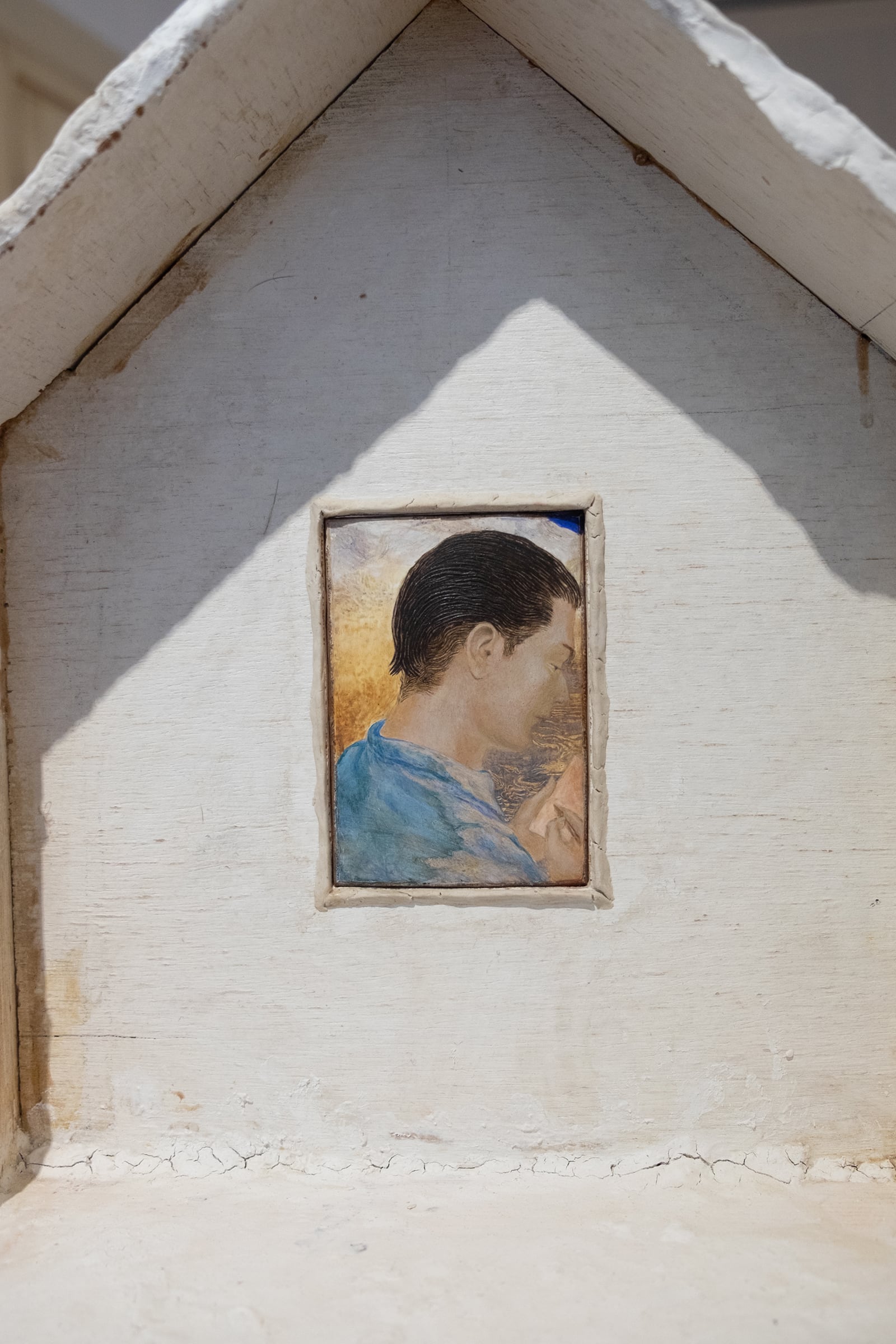 article image; primary-color: #A69F99;