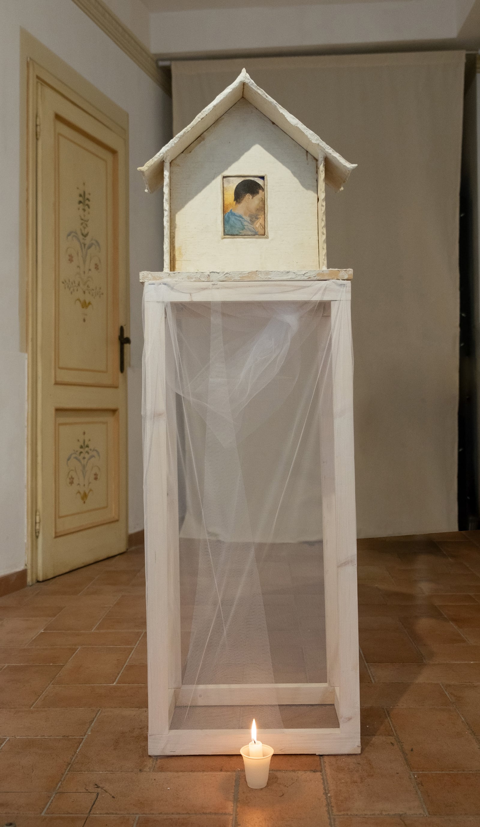 article image; primary-color: #81715A;