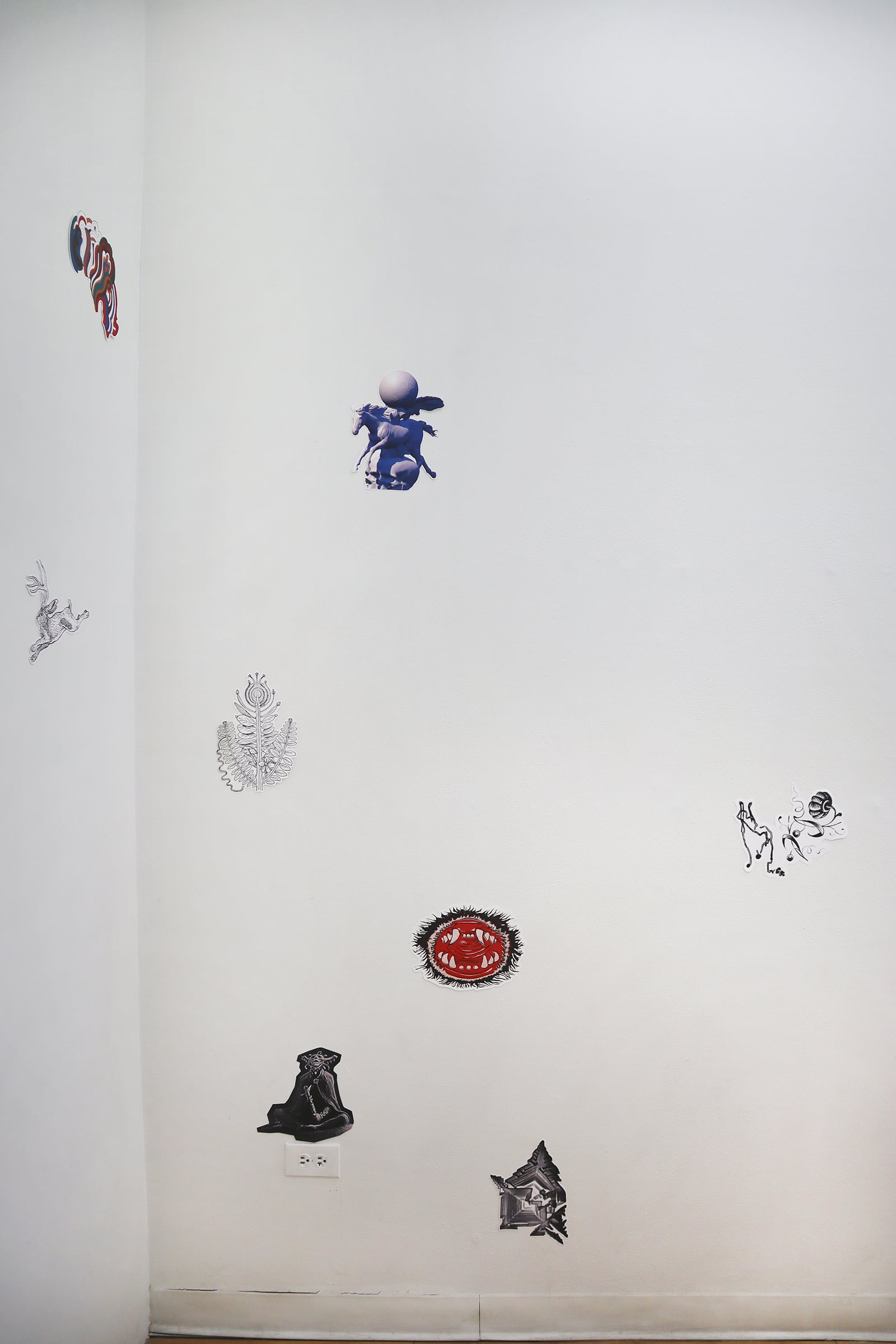 article image; primary-color: #CFCBCC;