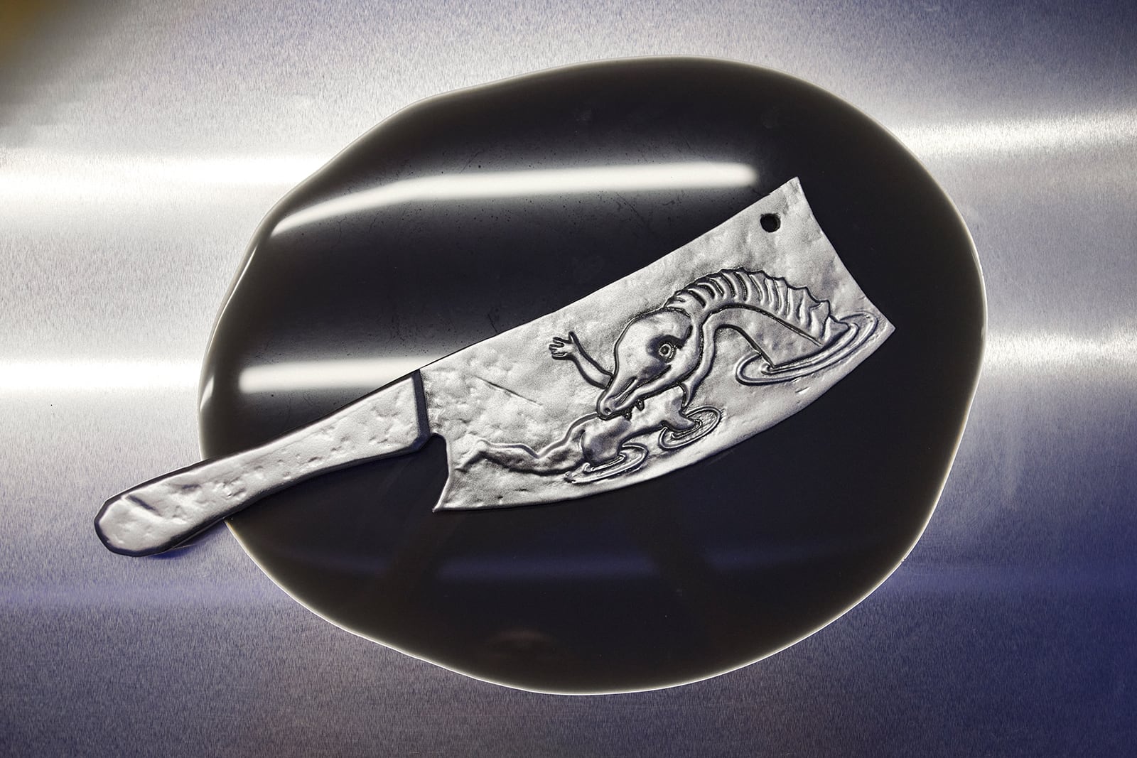 article image; primary-color: #767177;