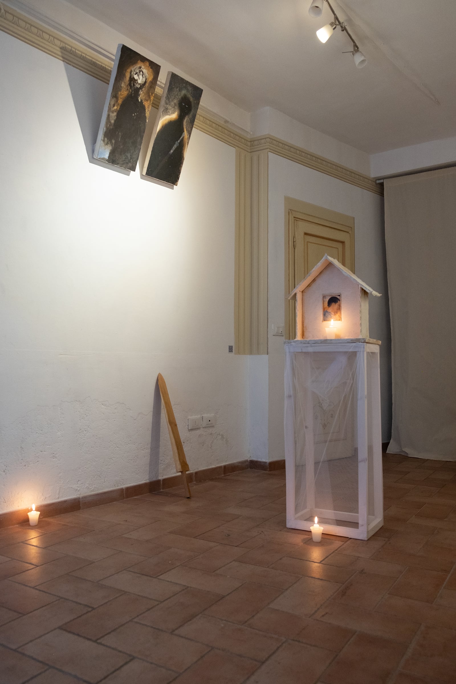 article image; primary-color: #88786B;