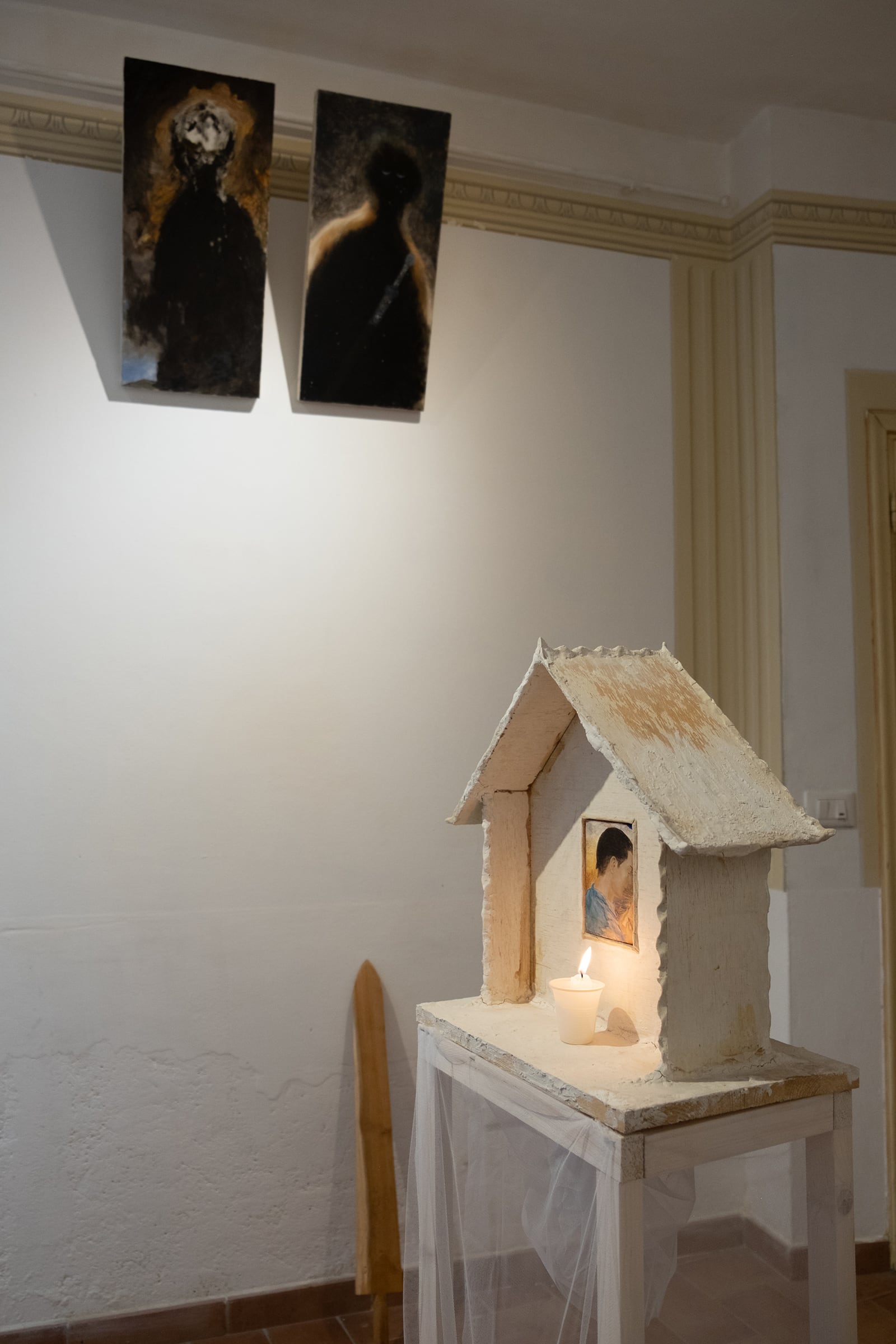 article image; primary-color: #847D6D;