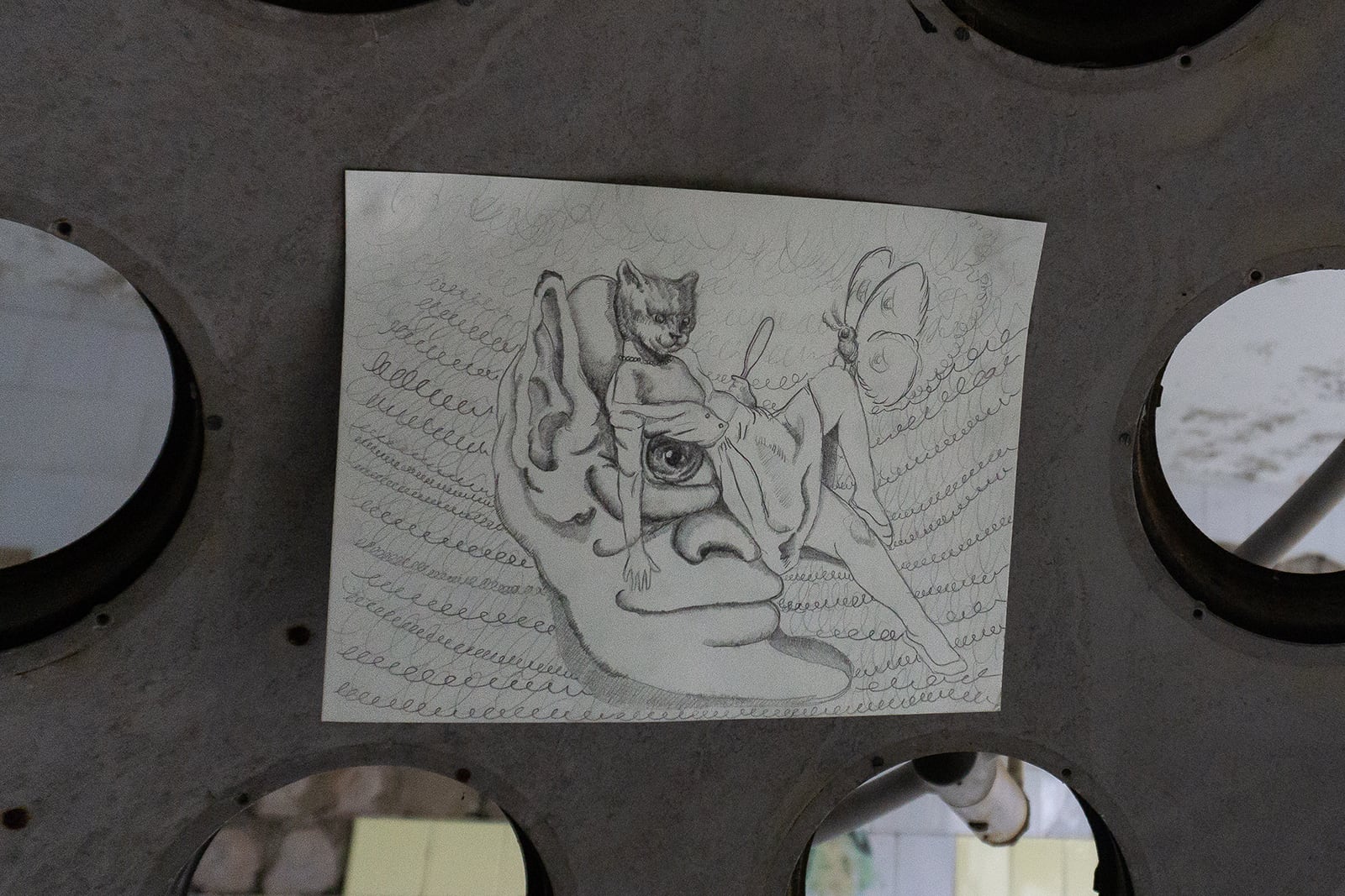 article image; primary-color: #595552;