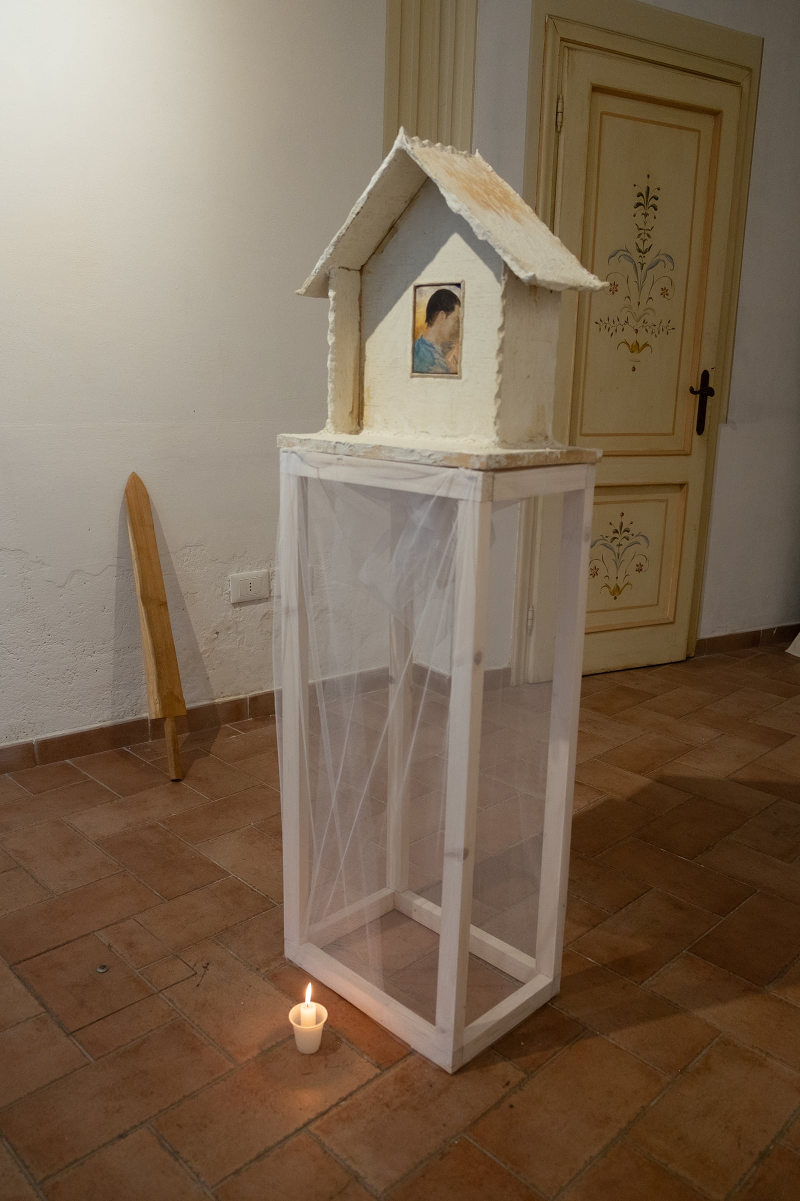 article image; primary-color: #7F6A55;