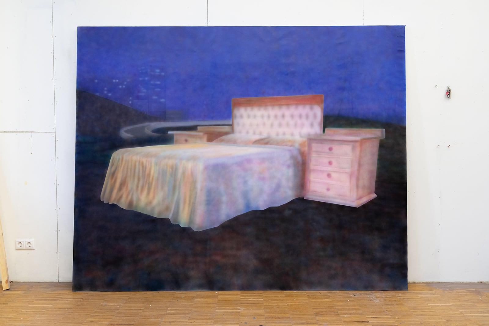 article image; primary-color: #928C98;