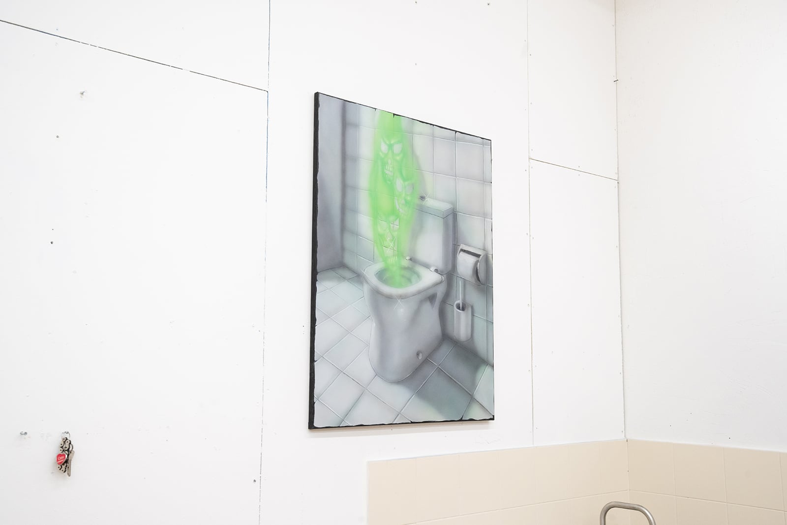 article image; primary-color: #E6E7E2;