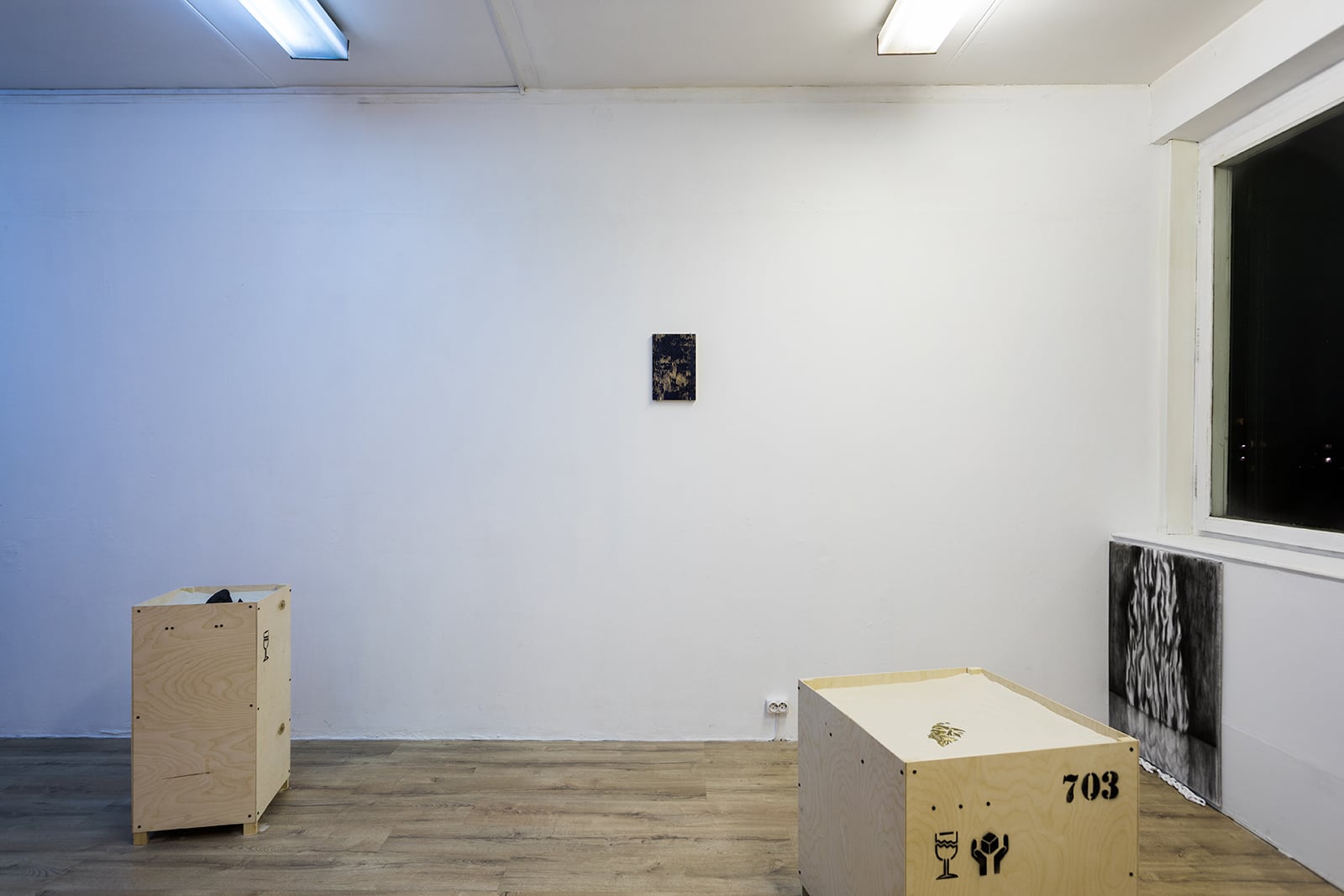 article image; primary-color: #A2A6A9;