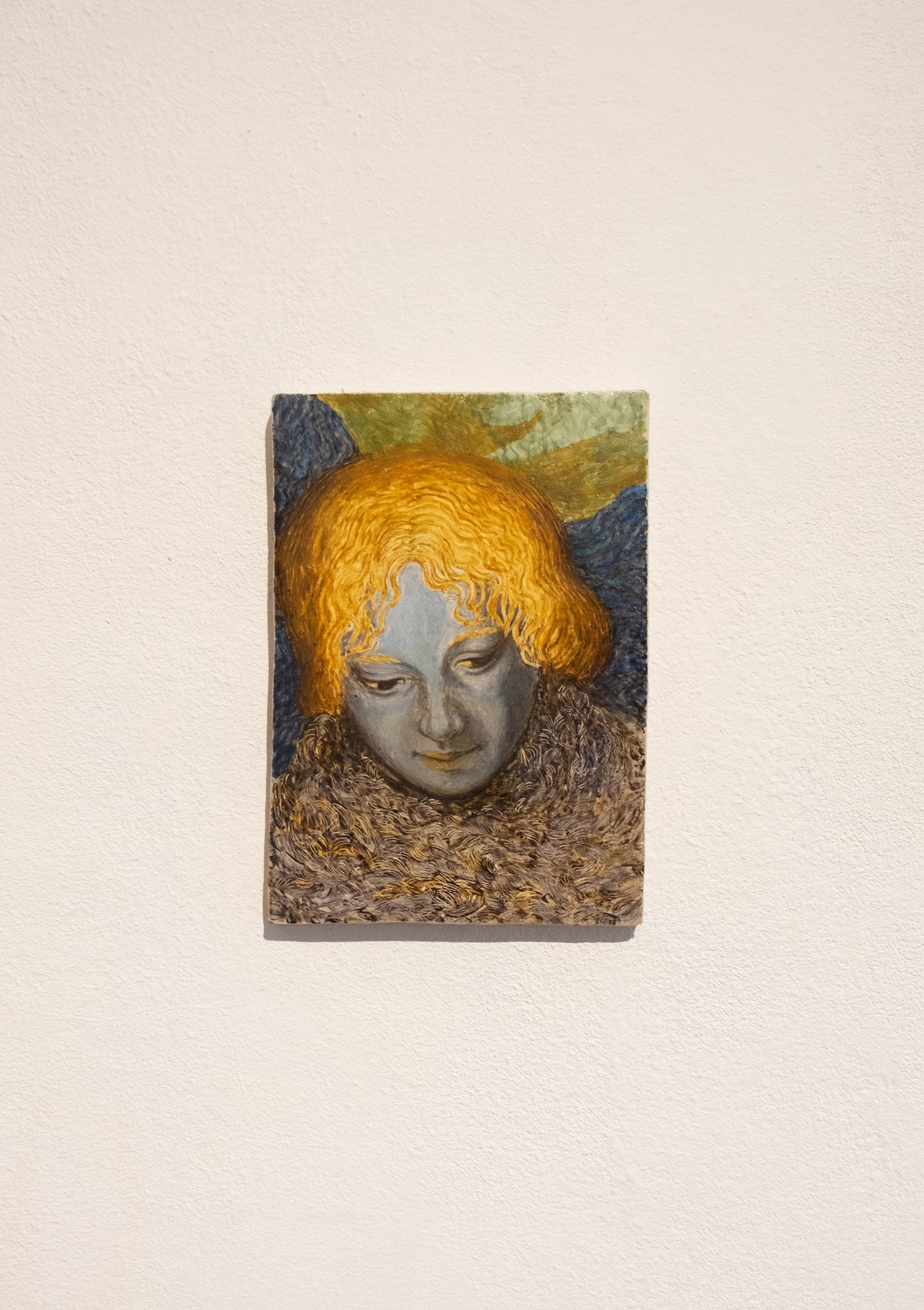 article image; primary-color: #DDCDC0;